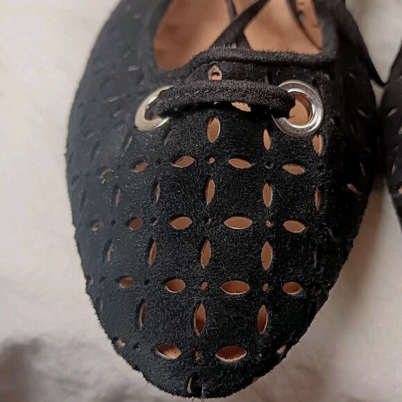 NWT HALOGEN Black LEATHER Suede LASERCUT Lace Up TASSLE Ballet Flats Sz 8.5 M - Picture 3 of 14